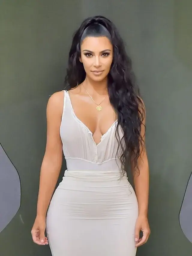 8 Quotes by Kim Kardashian to Boost Your Confidence